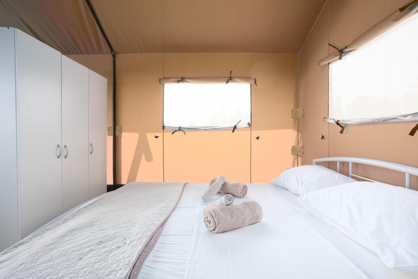 فندق Prima Insula Glamping Brusici المظهر الخارجي الصورة