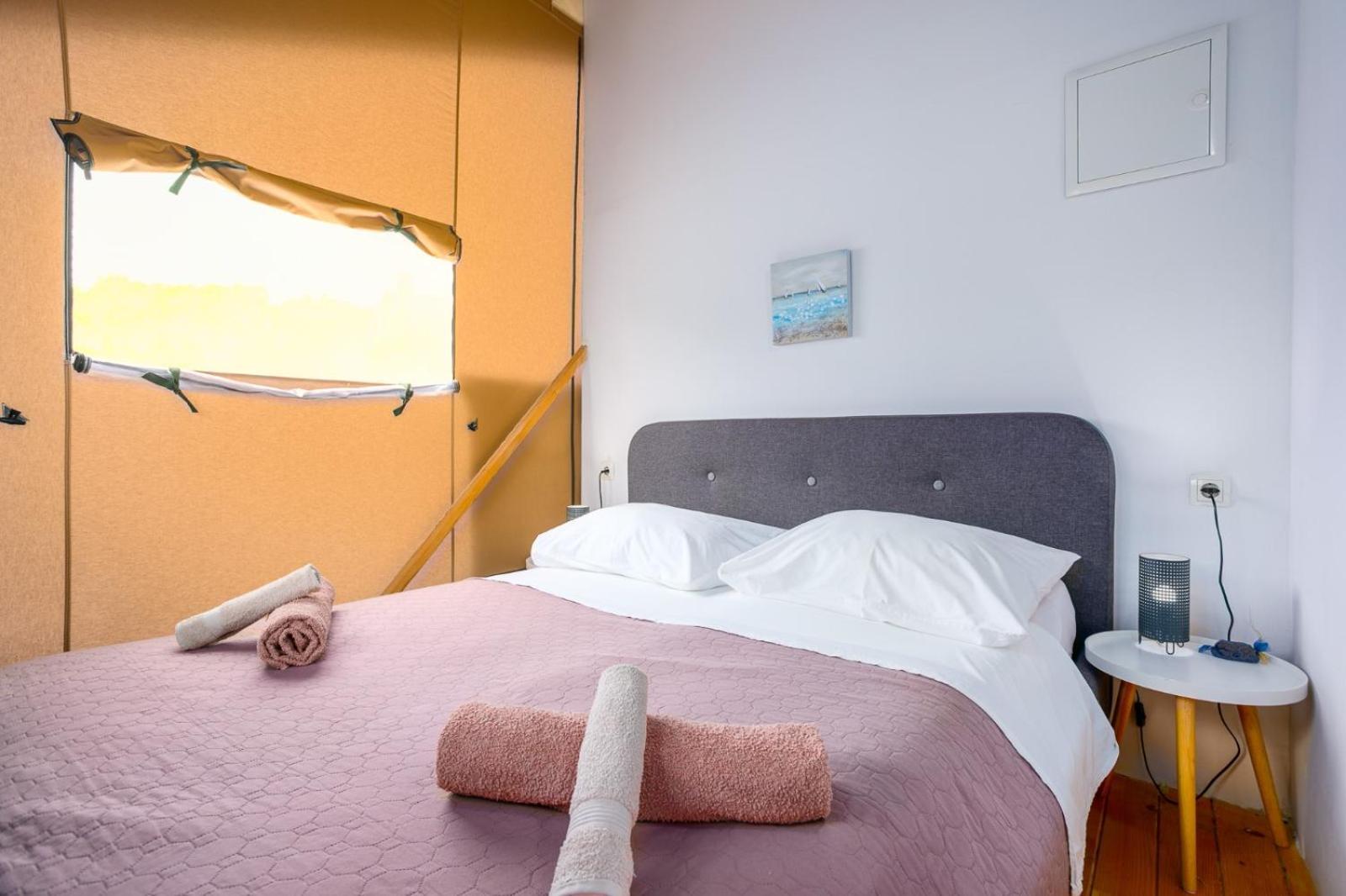 فندق Prima Insula Glamping Brusici المظهر الخارجي الصورة
